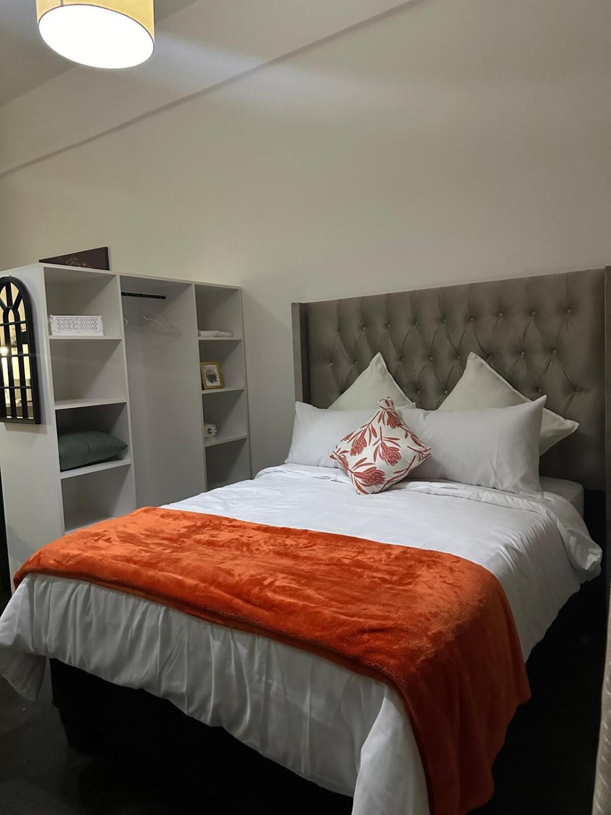 Parc Royale Maboneng Apartment *